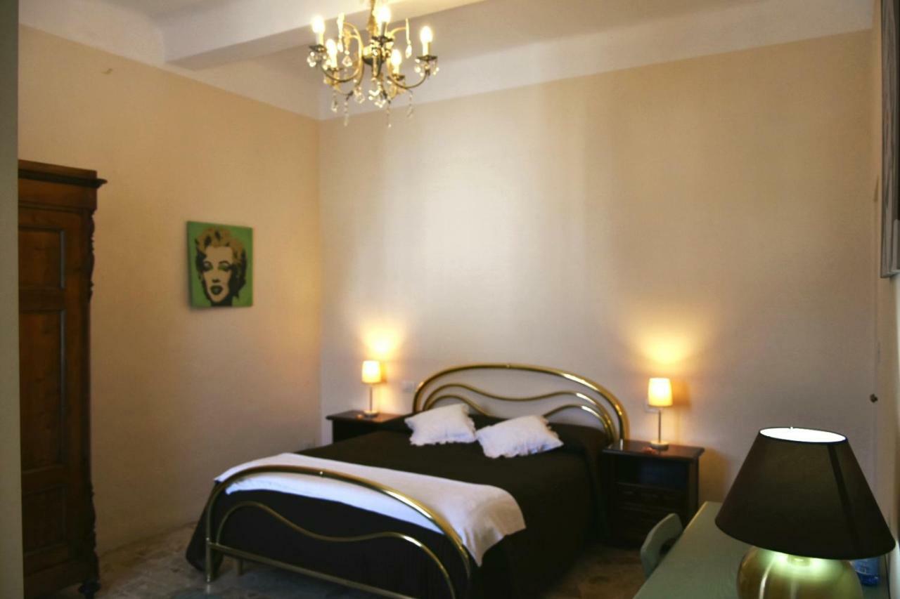 Casa Oliver Lucca Eksteriør bilde